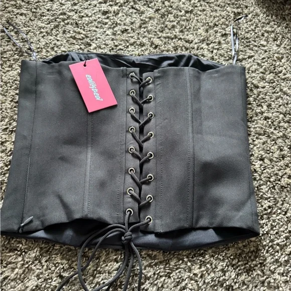 Black Strapless Corset Top - Picture 2 of 2